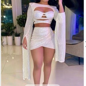 That Glimmer Glow Sequin Skirt Set white